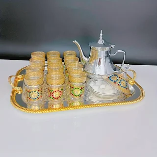 Théières marocaines traditionnelles